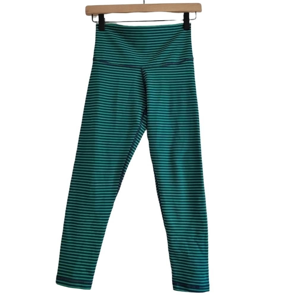DYI Green Blue Cropped High Rise Leggings